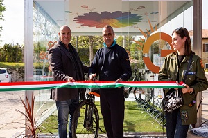 eConnex, tra turismo sostenibile, stazioni ed e-bike a "ricarica solare"