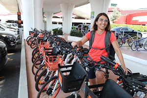 A Bologna si vola su due ruote: l'Aeroporto Marconi è "bike friendly gold"